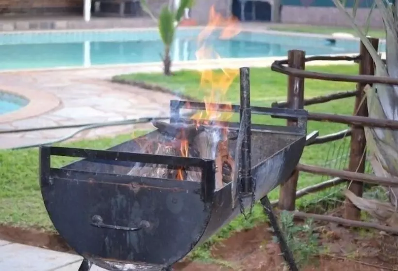 Hotell N4 Guest Lodge