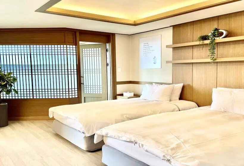 هتل O2heal Resort