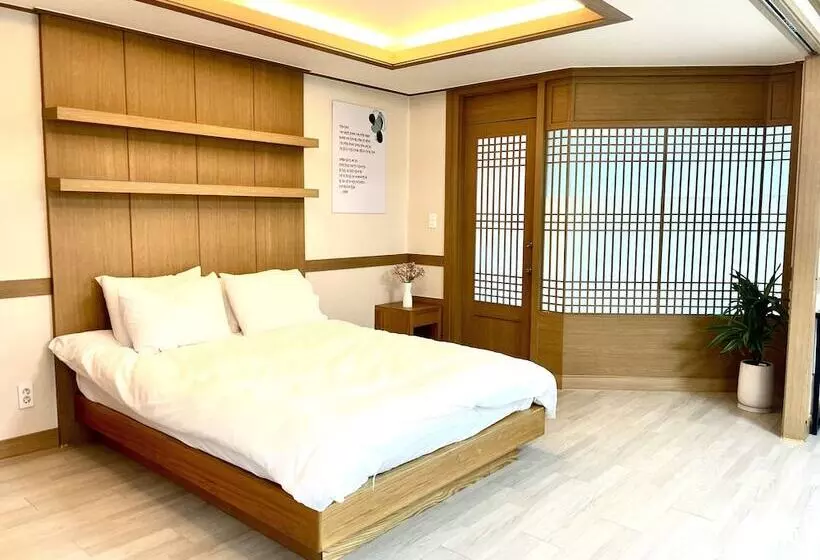 هتل O2heal Resort