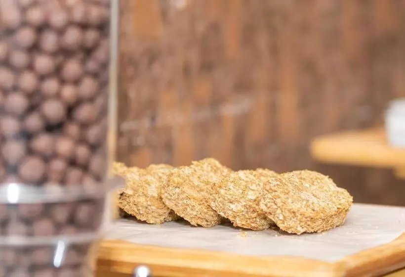 هتل One Down Town