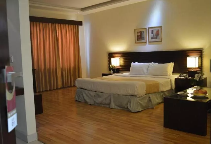 هتل One Down Town