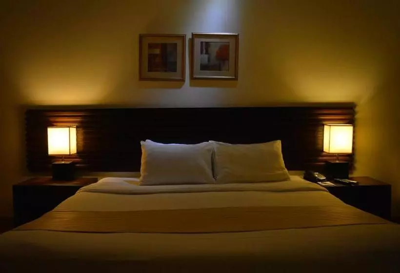 هتل One Down Town