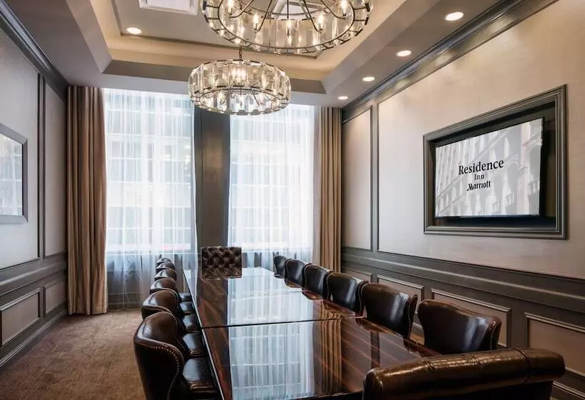 Hotel Residence Inn By Marriott Chicago Downtown/loop