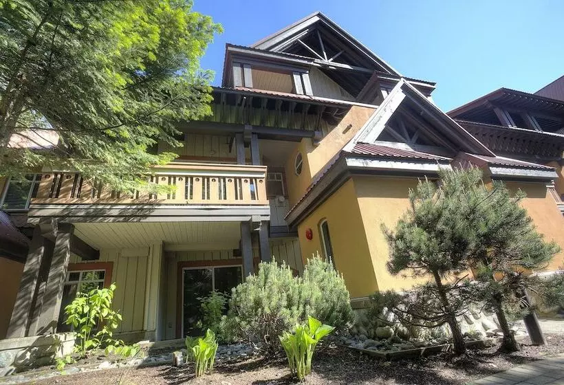 ホテル Sunpath Condos By Whistler Retreats