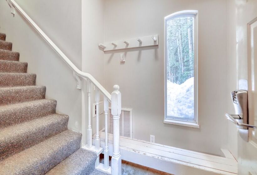 فندق Sunpath Condos By Whistler Retreats