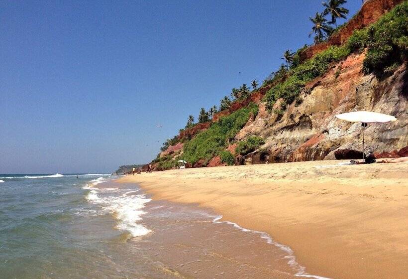 فندق The Eco, The Poolside Beach Retreat