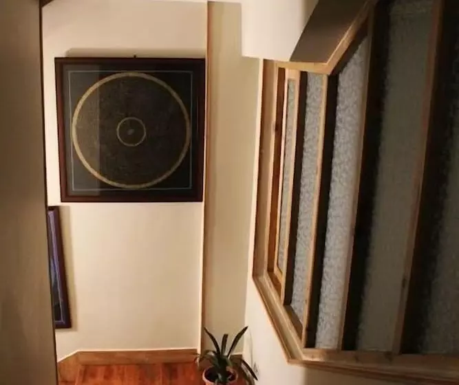 هتل Thimphu Tower