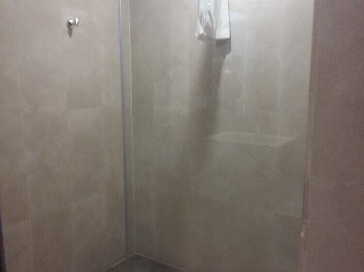 هتل Thimphu Tower