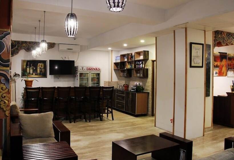 هتل Thimphu Tower