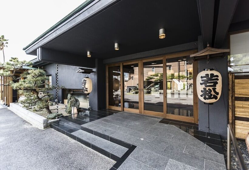 فندق Wakamatsu Chita Hot Spring Resort