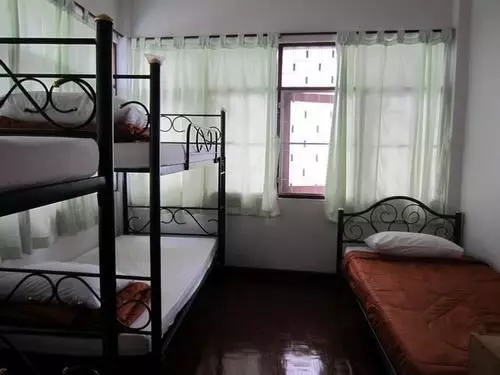 Mint House - Hostel