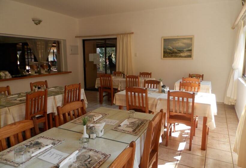 Пансион Lake St Lucia Lodge