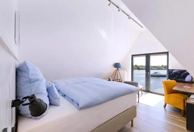 بنسيون Logierhaus Rheintoreins