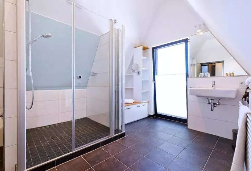 بنسيون Logierhaus Rheintoreins