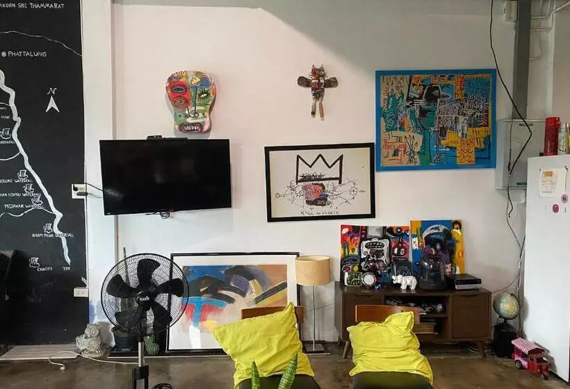 호스텔 Nokhook House