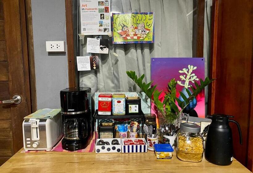 호스텔 Nokhook House