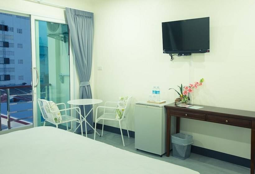 فندق صغير The 9th House