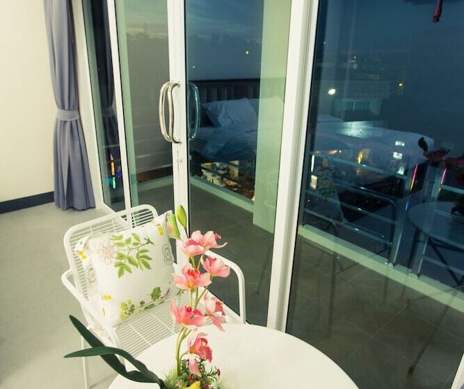 فندق صغير The 9th House