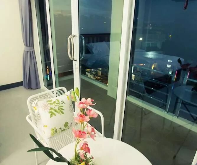 فندق صغير The 9th House