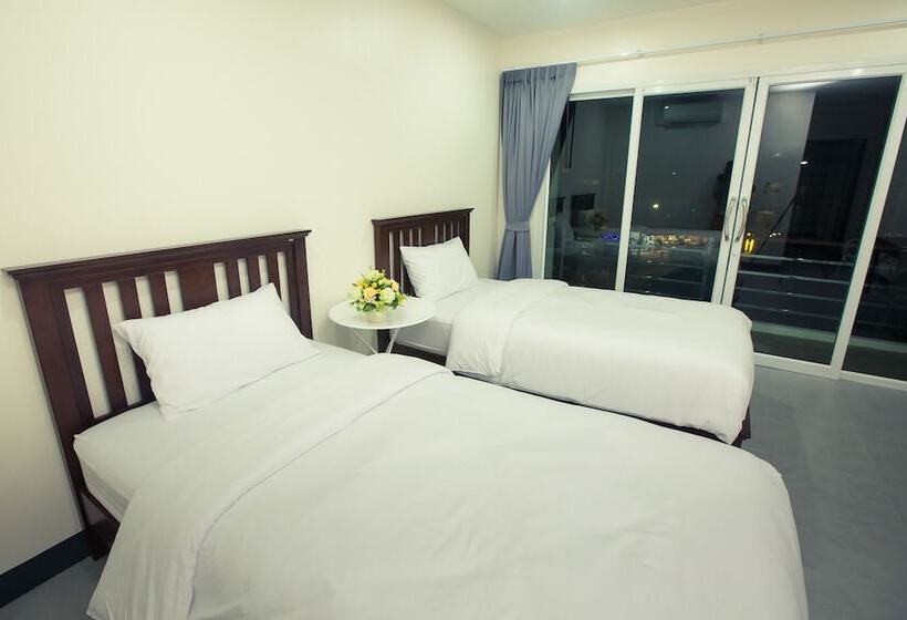 فندق صغير The 9th House