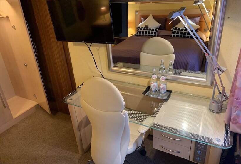 Amadeus Boutique Hotel Deutscher Hof Inn & Suites