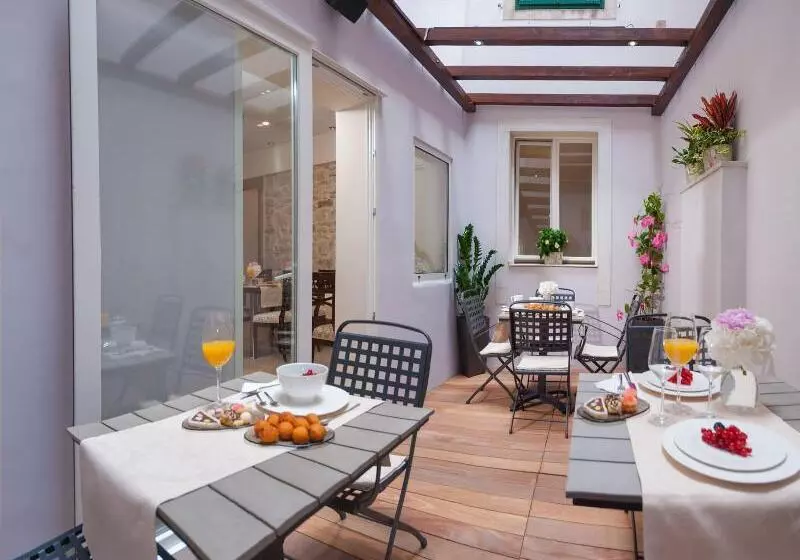 Bed and Breakfast Heritage Hotel Antique Split