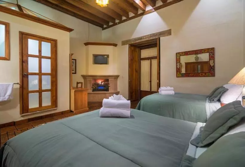 هتل Casa Del Naranjo