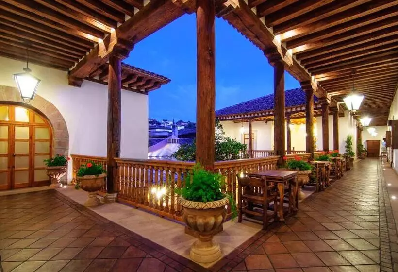 هتل Casa Del Naranjo