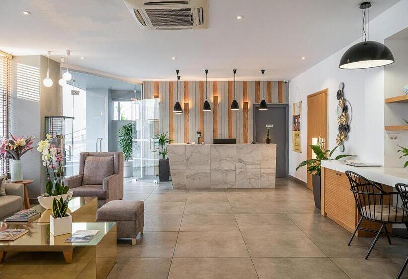 فندق Elia Agia Marina