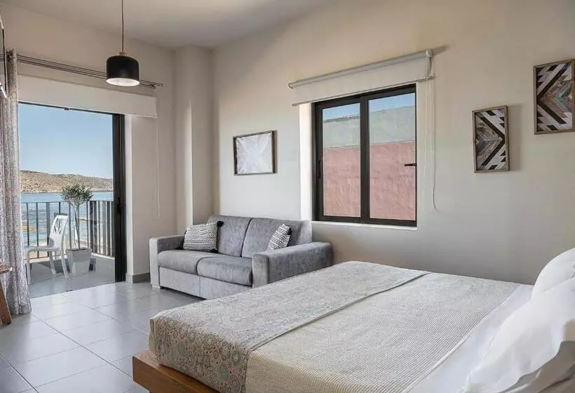 ホテル Elia Agia Marina