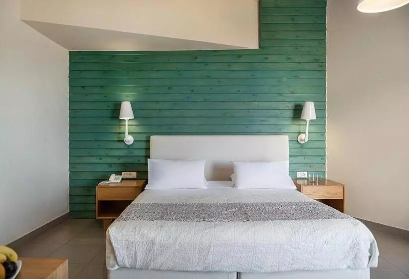 ホテル Elia Agia Marina