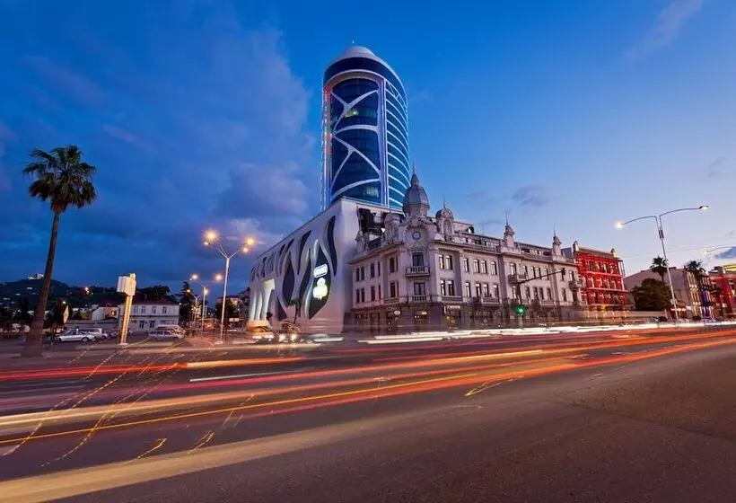 Отель Jrw Welmond