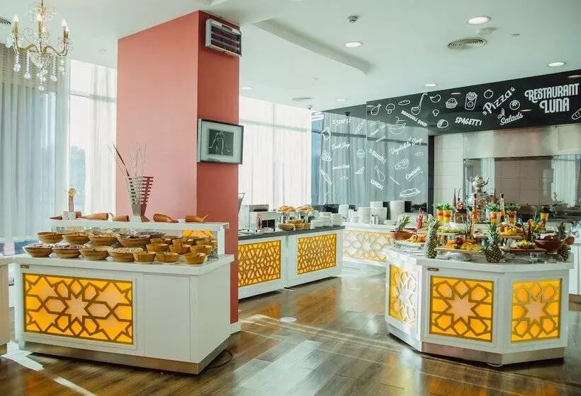 Отель Jrw Welmond