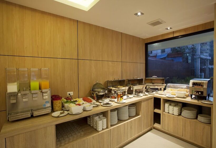 Hotel Paripas Patong Resort   Sha Extra Plus