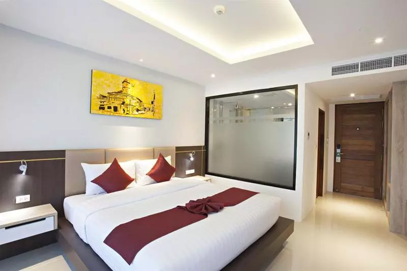 Hotel Paripas Patong Resort Sha Extra Plus