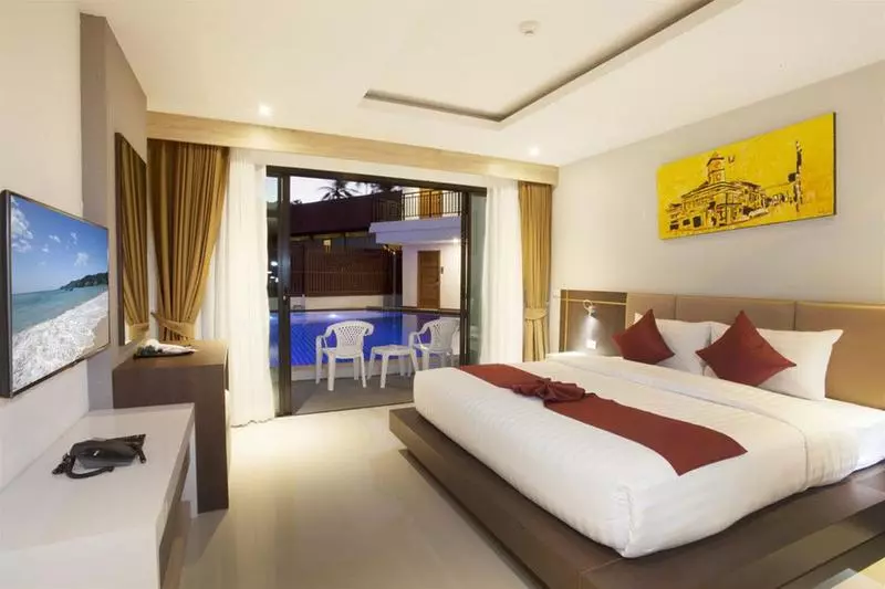 Hotel Paripas Patong Resort Sha Extra Plus