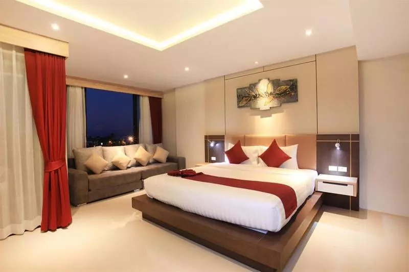 Hotel Paripas Patong Resort Sha Extra Plus