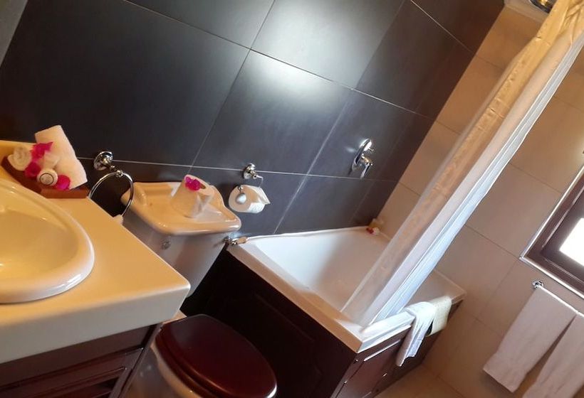 فندق Planters Lodge & Spa