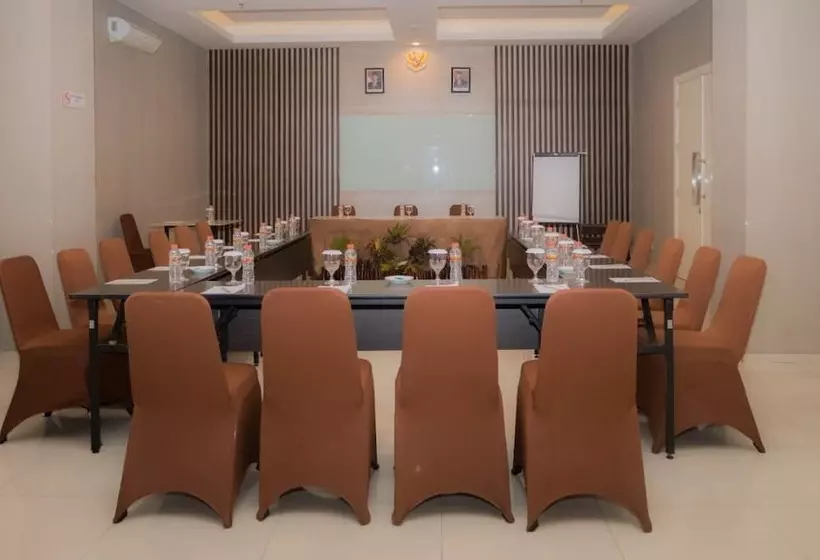 Ascent Premiere Hotel And Convention