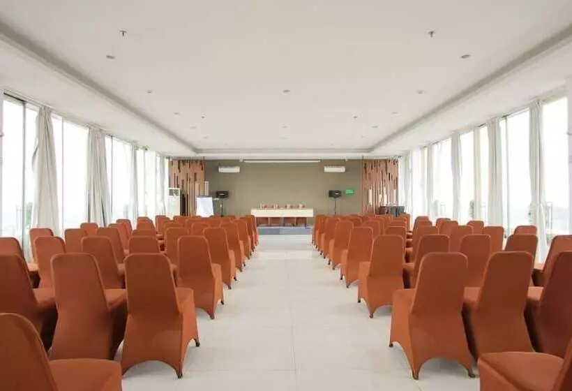 Ascent Premiere Hotel And Convention