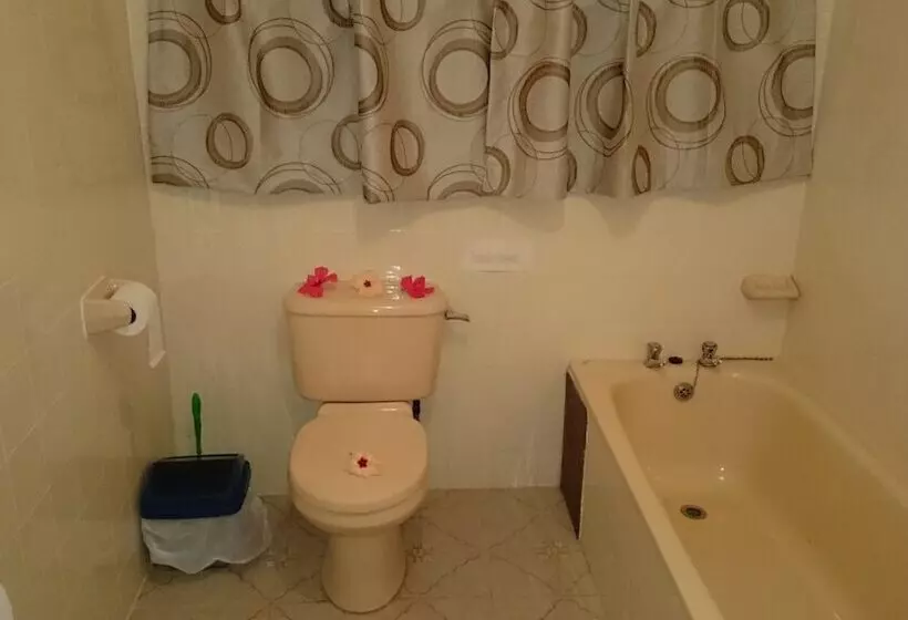 پانسیون C'est Mon Choix