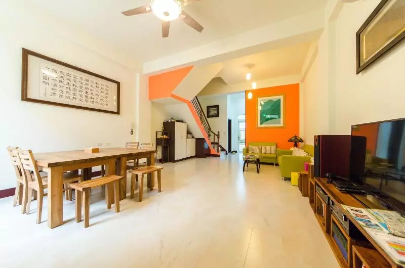 Pensão Encounter Hostel