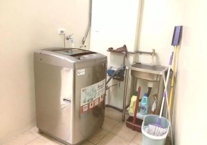 Pensão Encounter Hostel