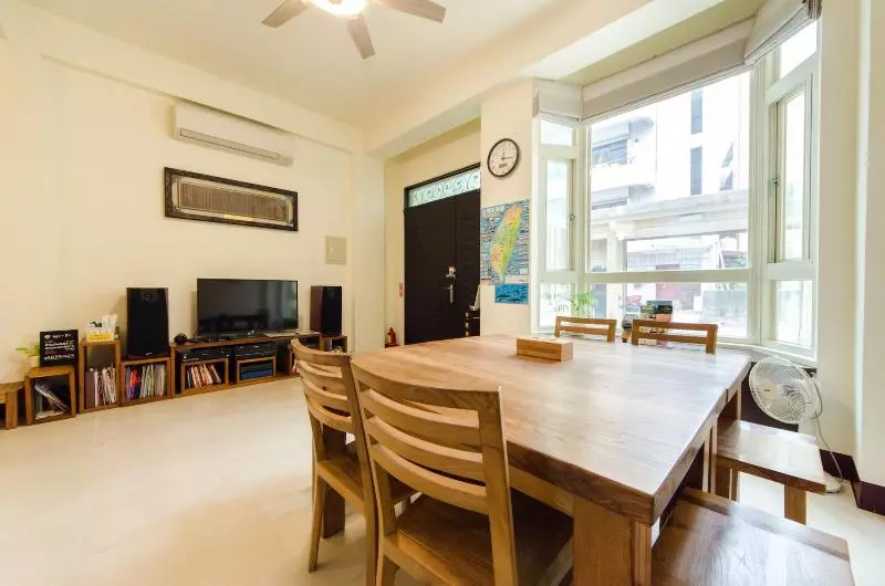 Pensão Encounter Hostel