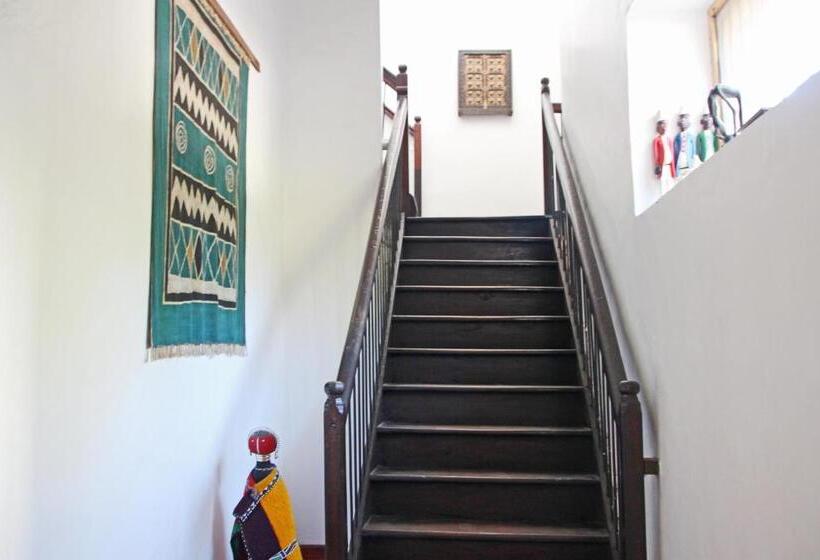 膳宿费 Hiliki House