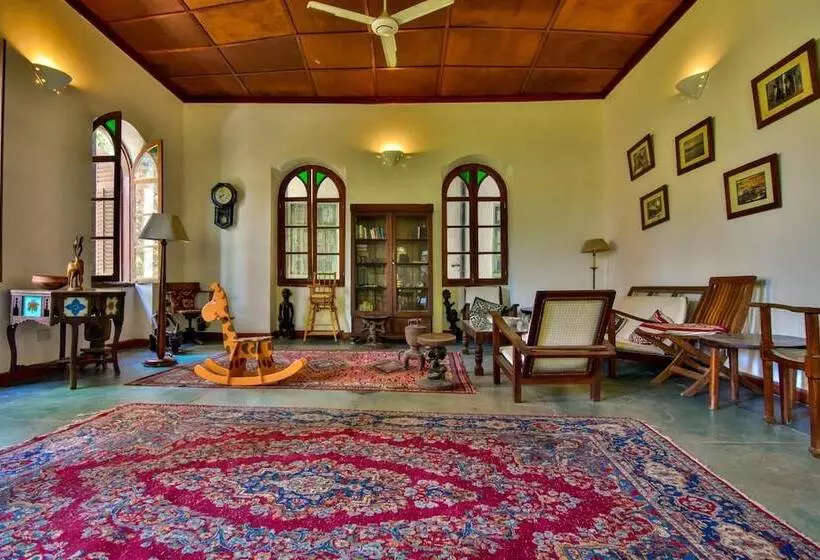 پانسیون Hiliki House