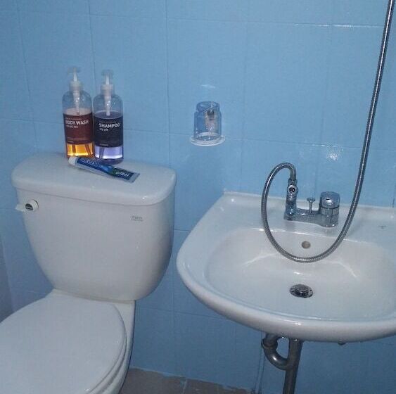 پانسیون J Story Guest House