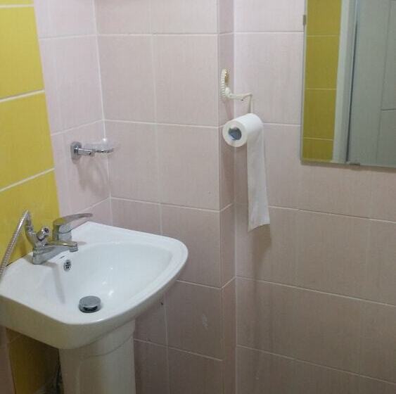 پانسیون J Story Guest House