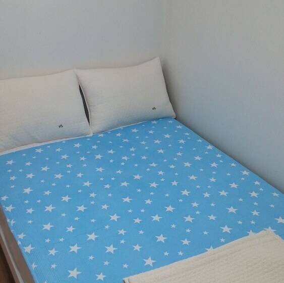 پانسیون J Story Guest House