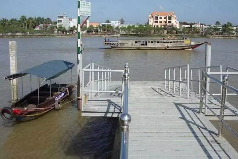 پانسیون Oasis